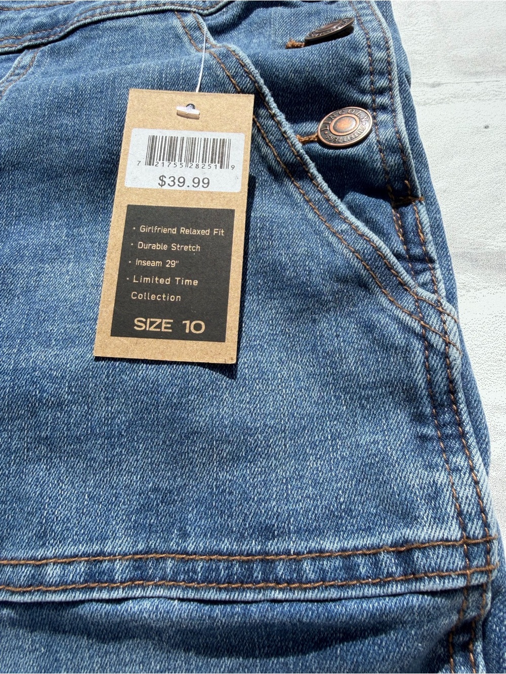 NWT Relaxed Fit Girlfriend Overall Bibs - Medium Blue Wash Size 10 - Picture 5 of 8